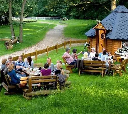 Auf Einem Reiterhof Апартаменты *